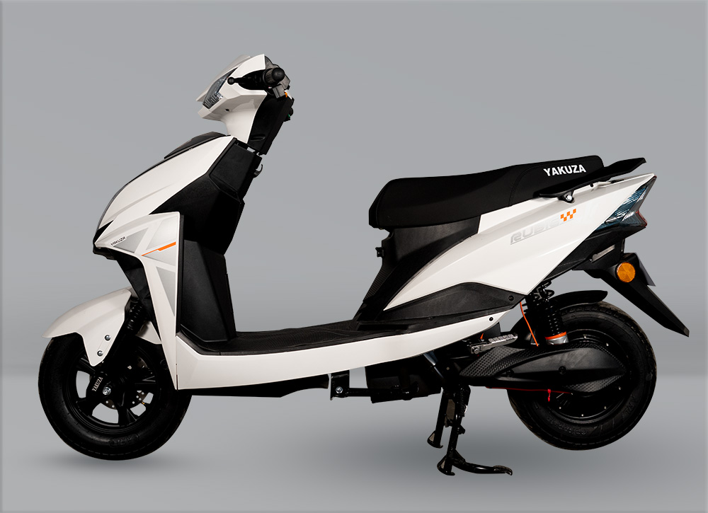 Yakuza Electric Scooter: RUBIE gallery